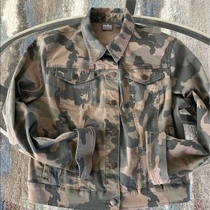New York and Company Camouflage Jacket Large